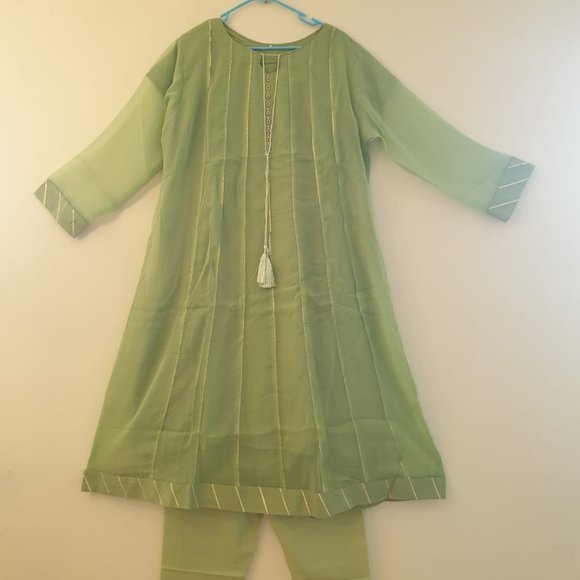 Pistachio Green Chiffon Dress with Panels and Gota Work - Picture 3 of 6